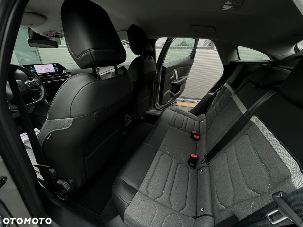 Citroën C4 PureTech 130 Stop&Start EAT8 SHINE - 21