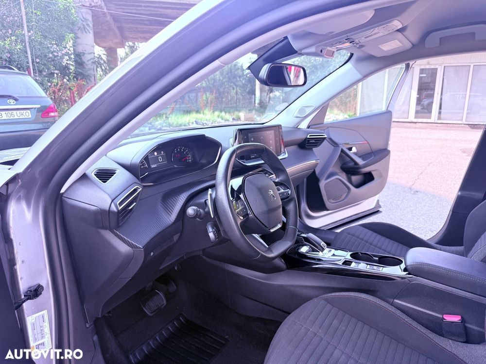 Peugeot 2008 1.2 PureTech EAT8 STT Allure Pack - 18