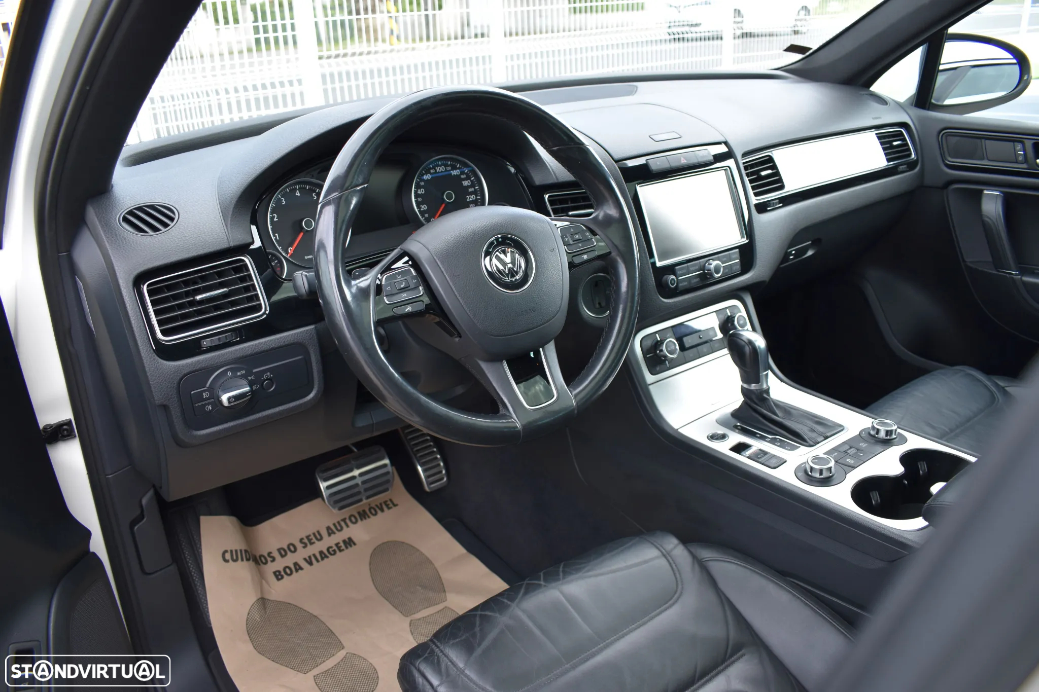 VW Touareg 3.0 TSI Hibrido - 7
