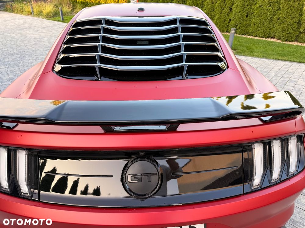 Ford Mustang 5.0 V8 GT - 11