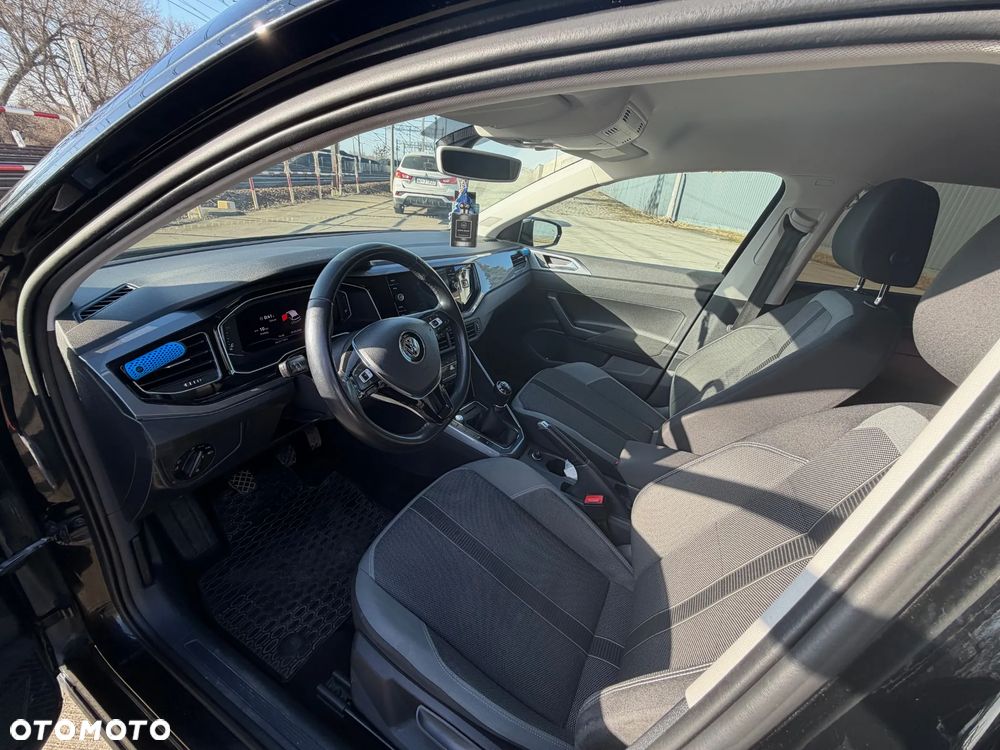 Volkswagen Polo 1.6 TDI SCR Highline - 8
