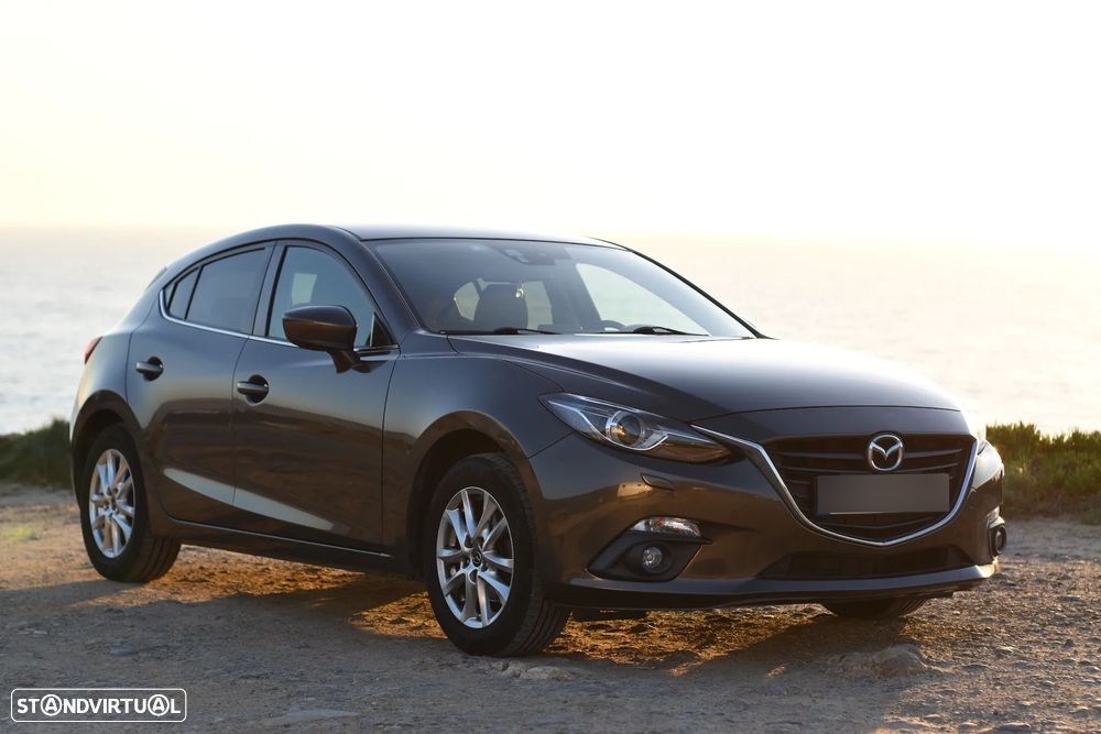 Mazda 3 Hatchback 1.5 Sky-G Evolve Navi - 1