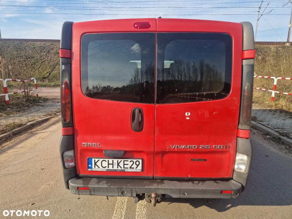 Opel Vivaro - 5
