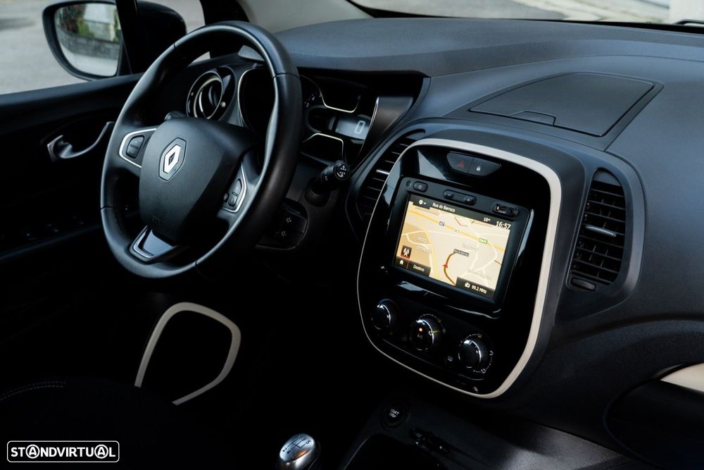 Renault Captur 0.9 TCE Zen - 32