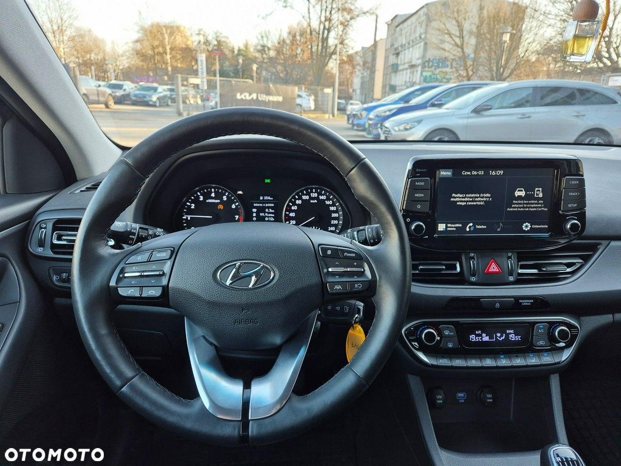 Hyundai i30 - 19