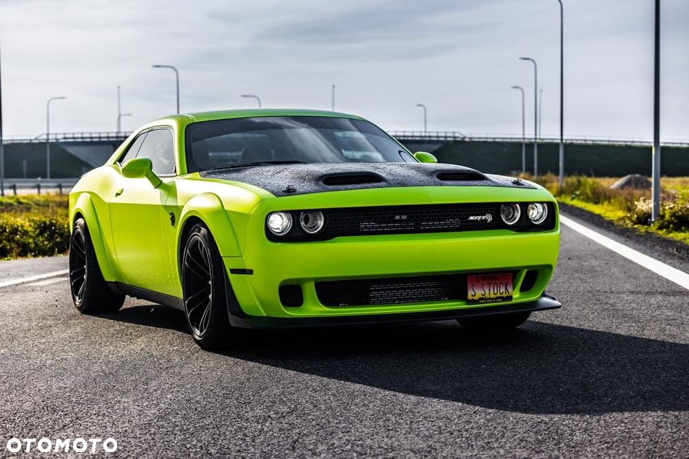 Dodge Challenger 6.2 Redeye Widebody - 12