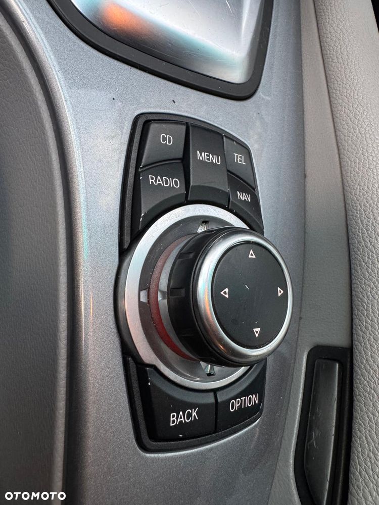 BMW Seria 5 - 23