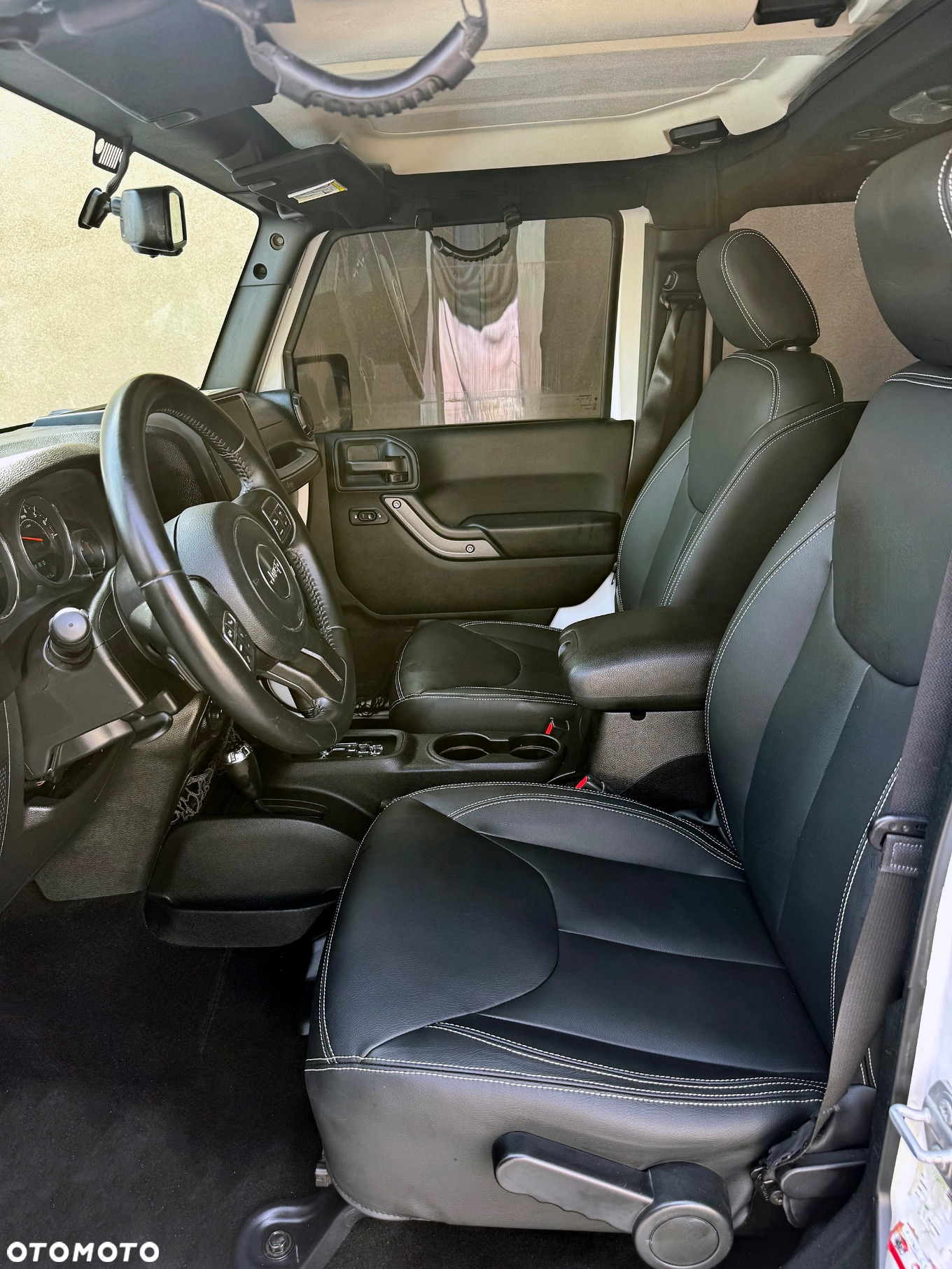 Jeep Wrangler 3.6 Unlim Black Edition II - 23