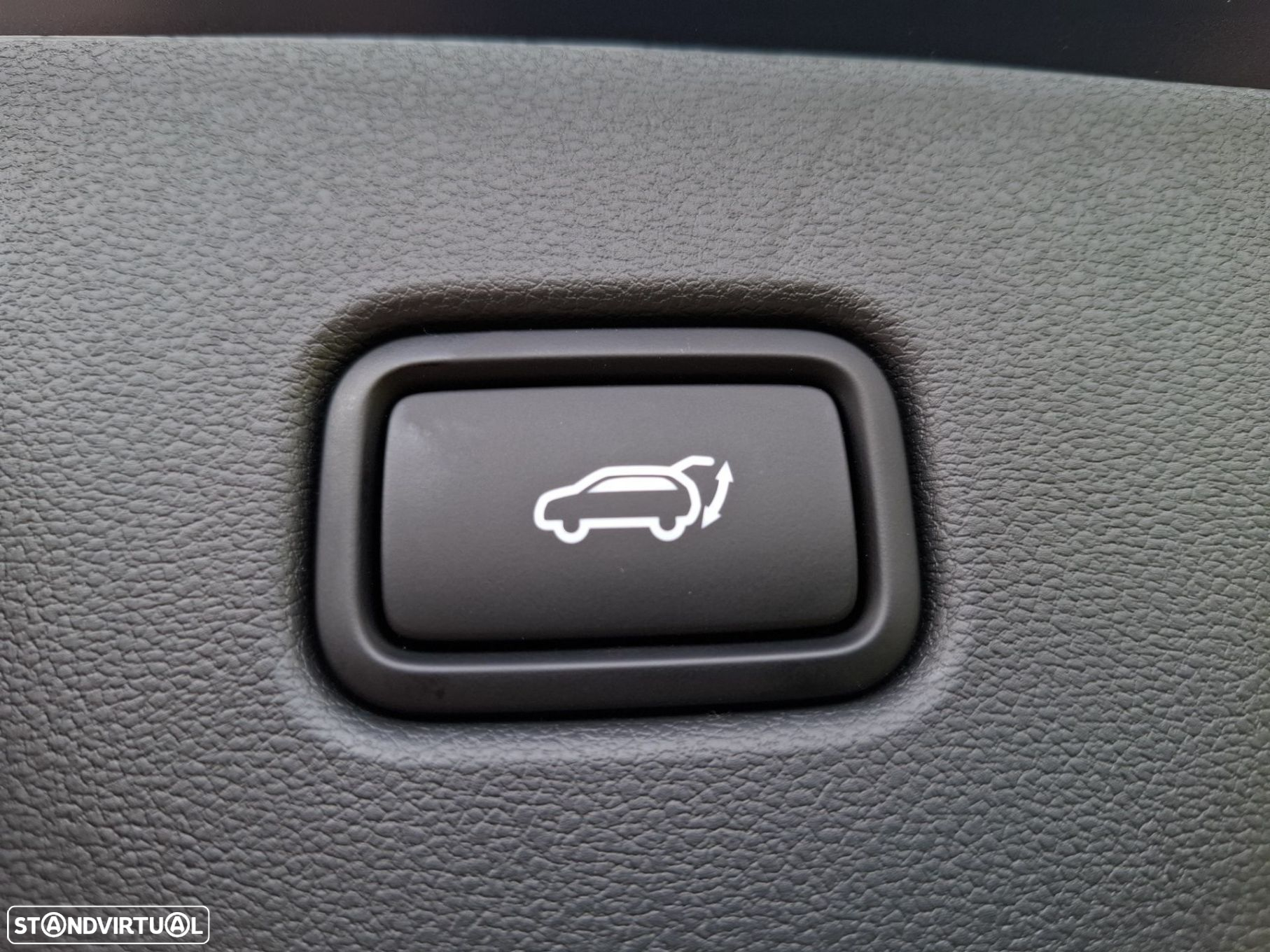 Hyundai Tucson 1.6 T-GDI HEV Vanguard - 26