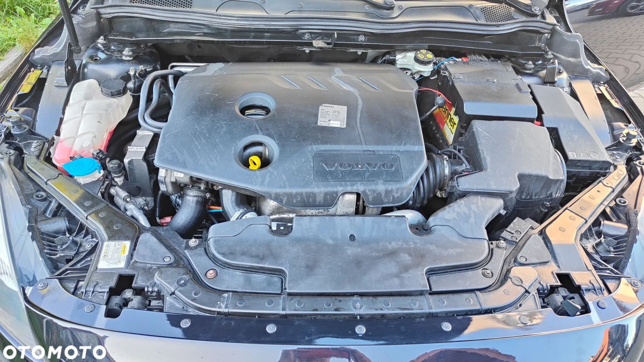 Volvo V40 D2 R-Design Summum - 14