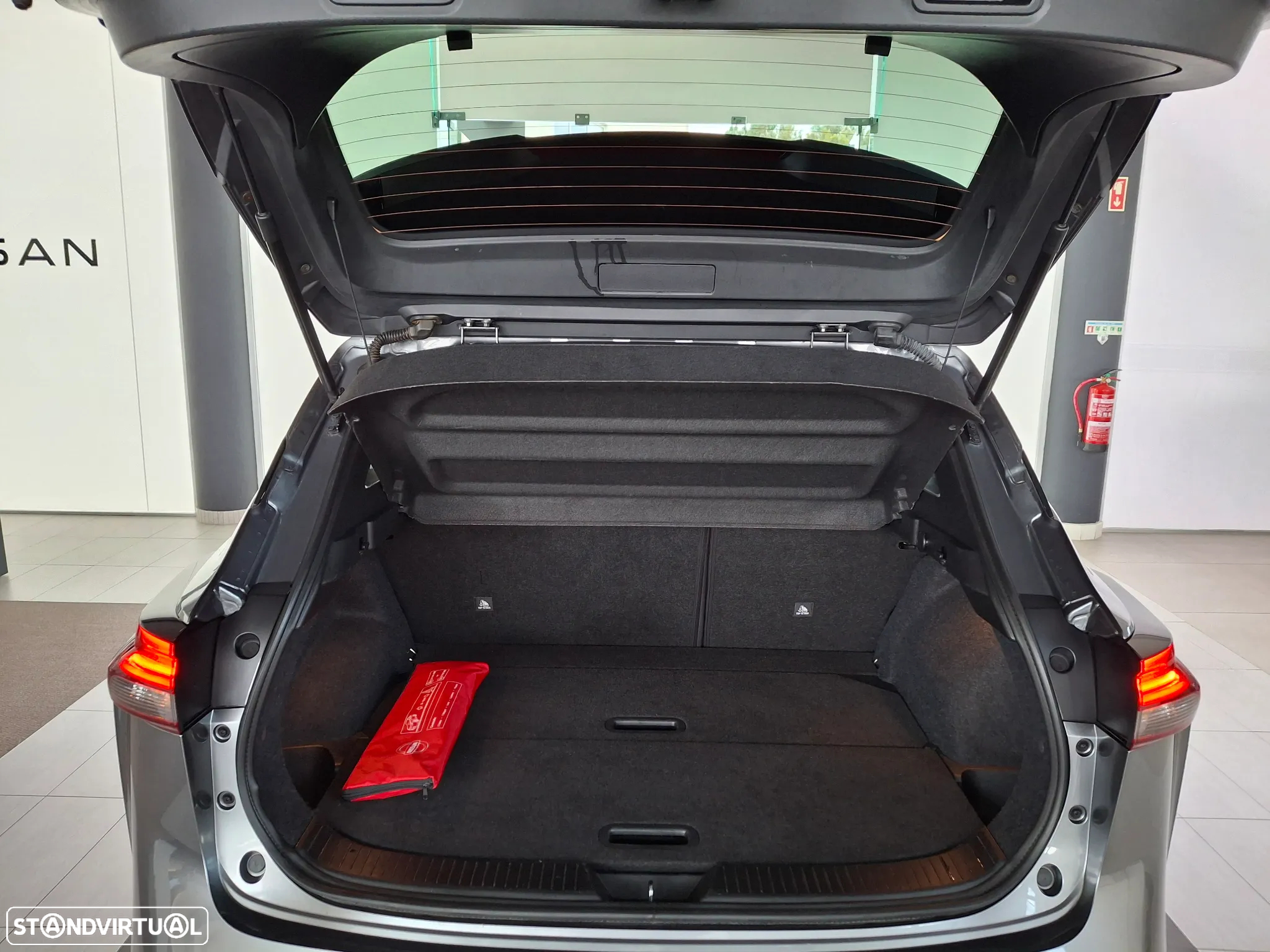 Nissan Qashqai 1.3 DIG-T N-Connecta LED+TT+SKY Xtronic - 5