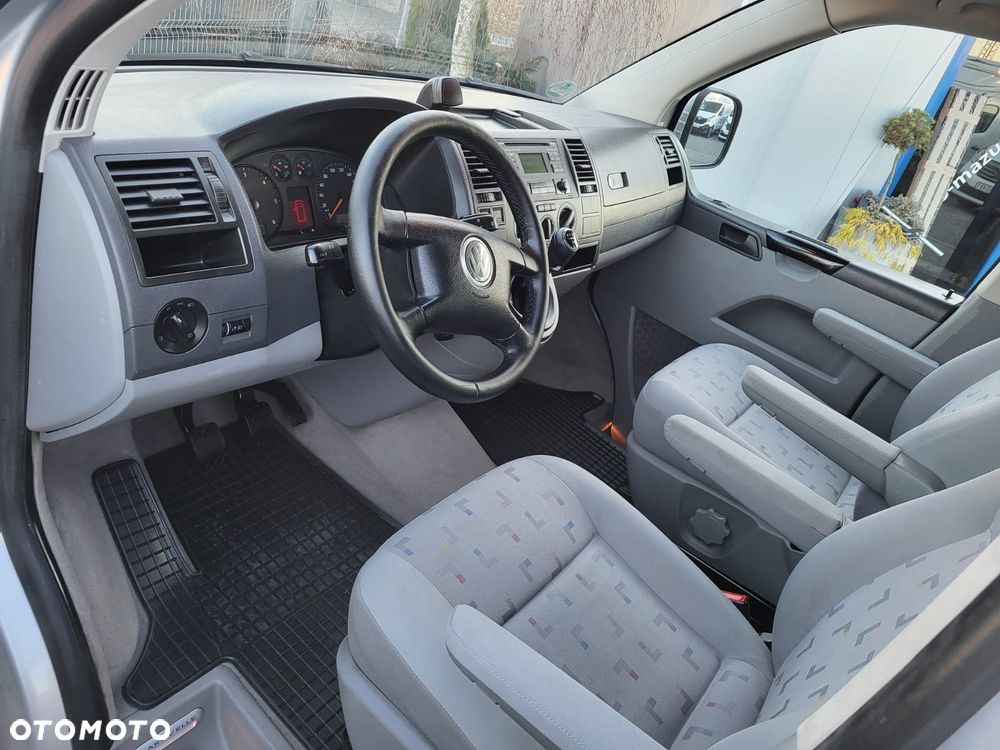 Volkswagen Caravelle L1 Trendline - 16