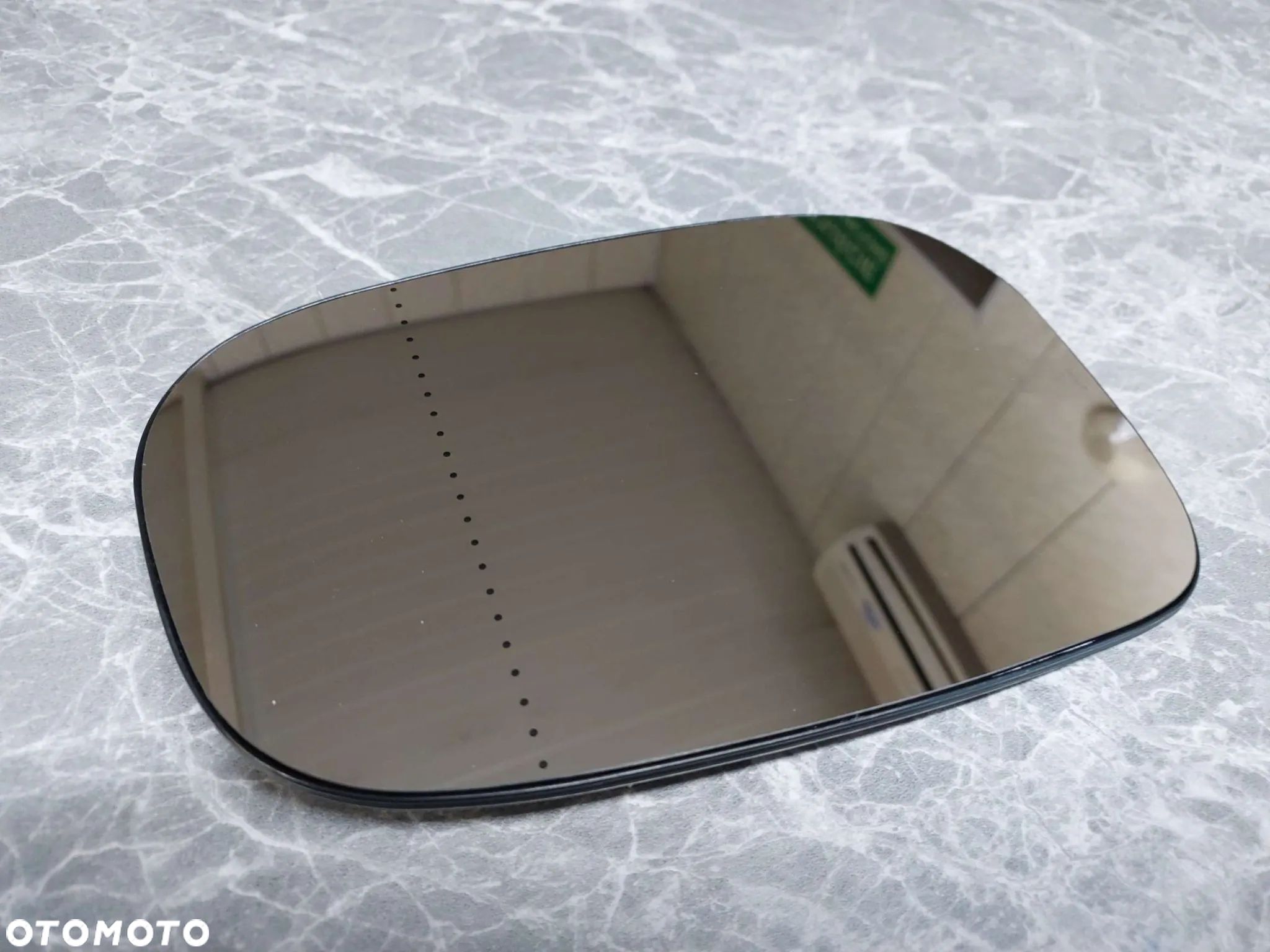 Szkło lusterka zewnętrznego Prawe (asferyczne, podgrzewane, chromowany) VOLVO C30, C70 II, S60 03.04-04.10 - 1