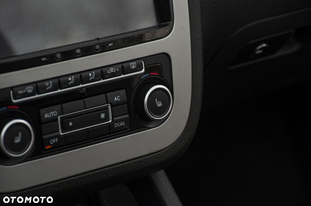 Volkswagen Eos 2.0 TDI DPF BlueMotion Technology Exclusive - 33