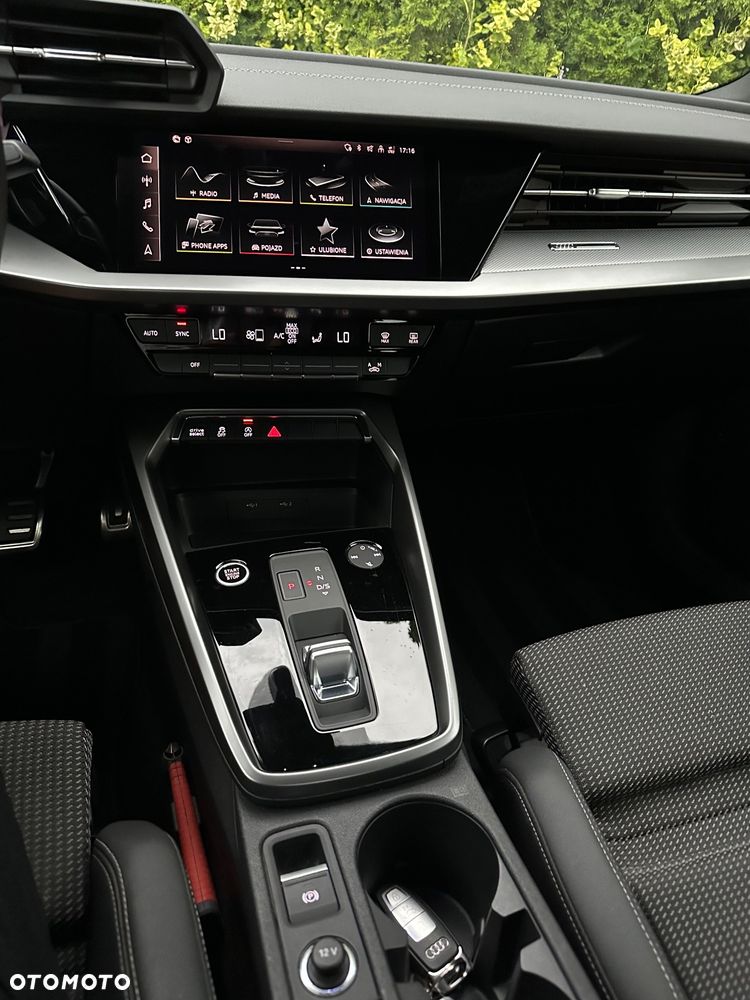Audi A3 Limousine 35 TFSI S tronic S line - 18