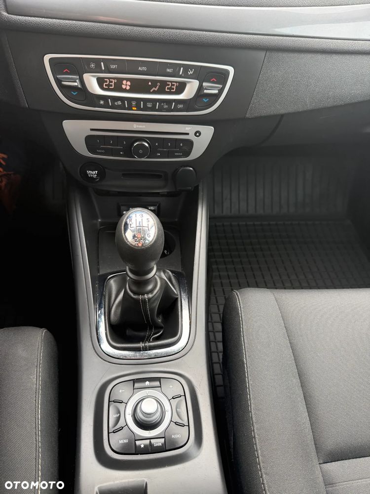 Renault Megane ENERGY TCe 115 Start & Stop Bose Edition - 18