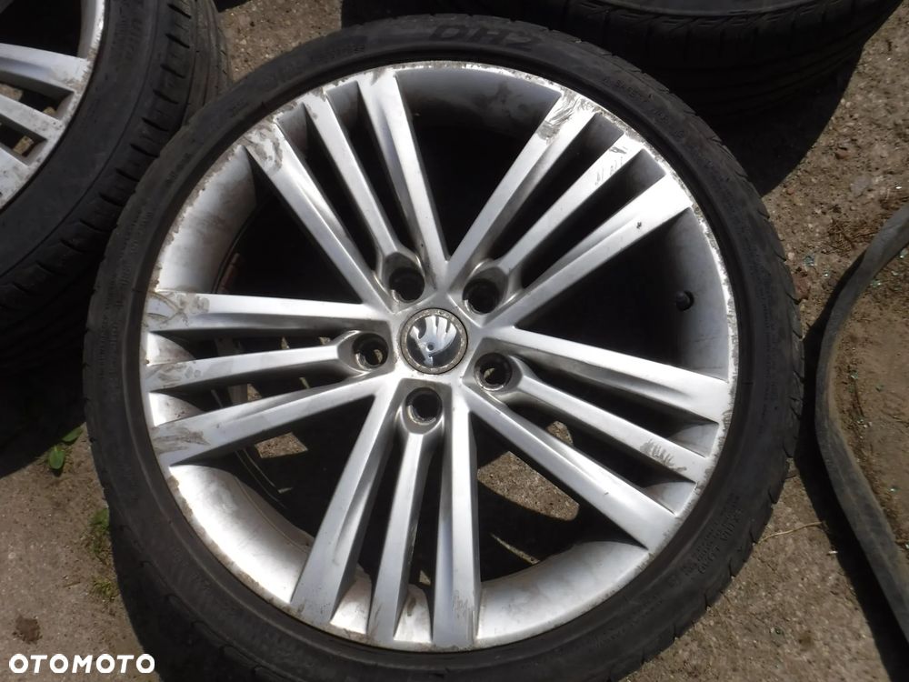 Skoda Superb II Octavia Vw Seat Audi  alufelgi 18 3T0601025HE 3T0601025T 5X112 ET46 opony  7.5J  225/40/18 - 3