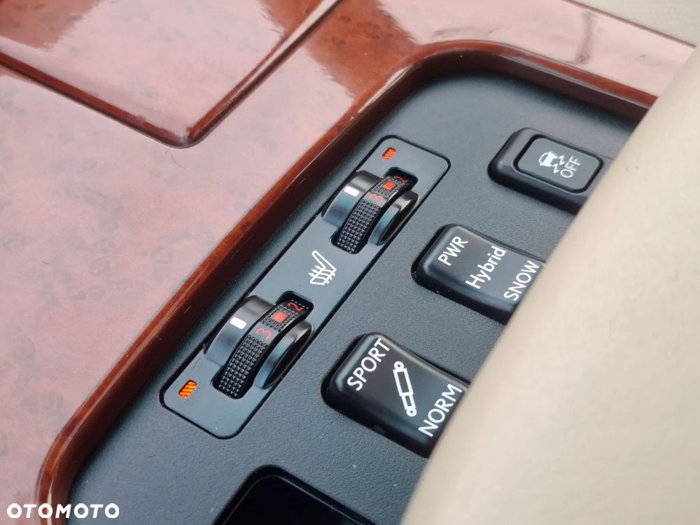 Lexus GS 450h Prestige + - 15