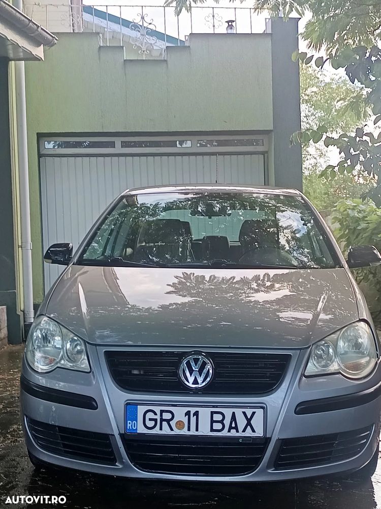 Volkswagen Polo 1.4 Basis - 2