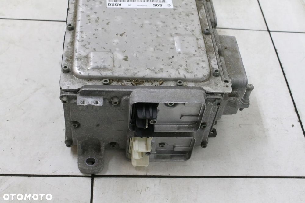 OPEL AMPERA CHEVROLET VOLT 15R INWERTER MODUŁ FALOWNIK 24271202 - 4