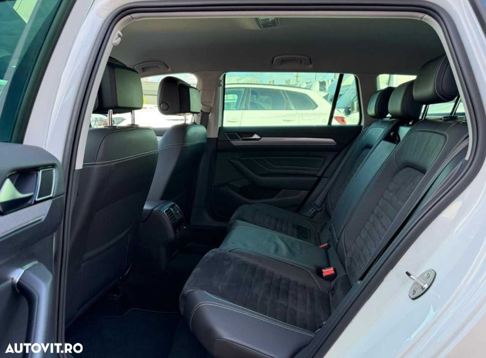 Volkswagen Passat - 19