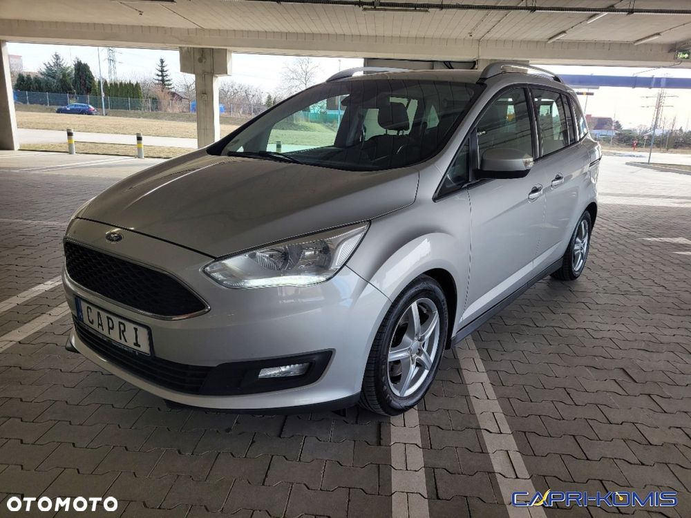 Ford Grand C-MAX - 19