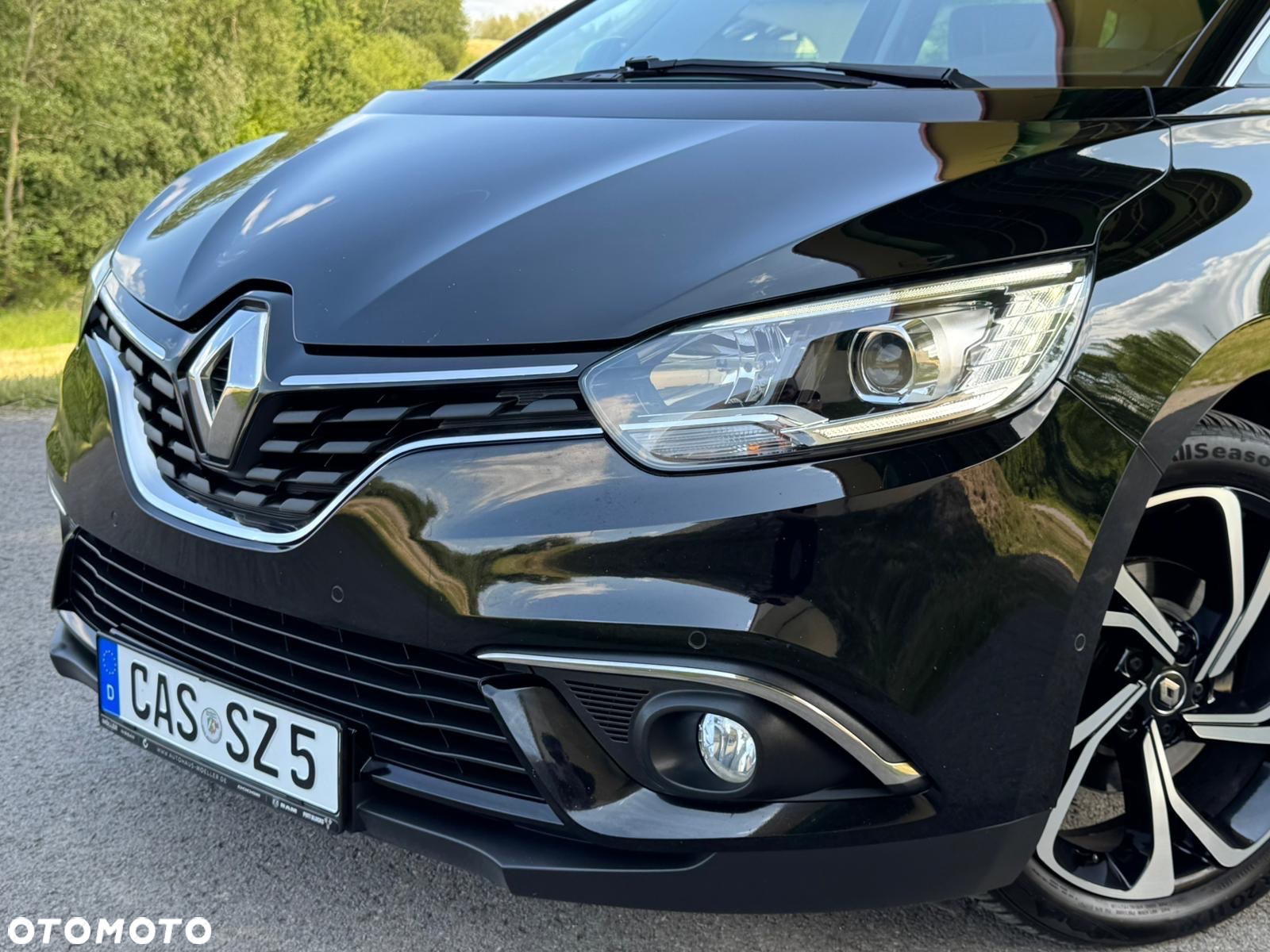 Renault Scenic ENERGY dCi 110 EDC BOSE EDITION - 3