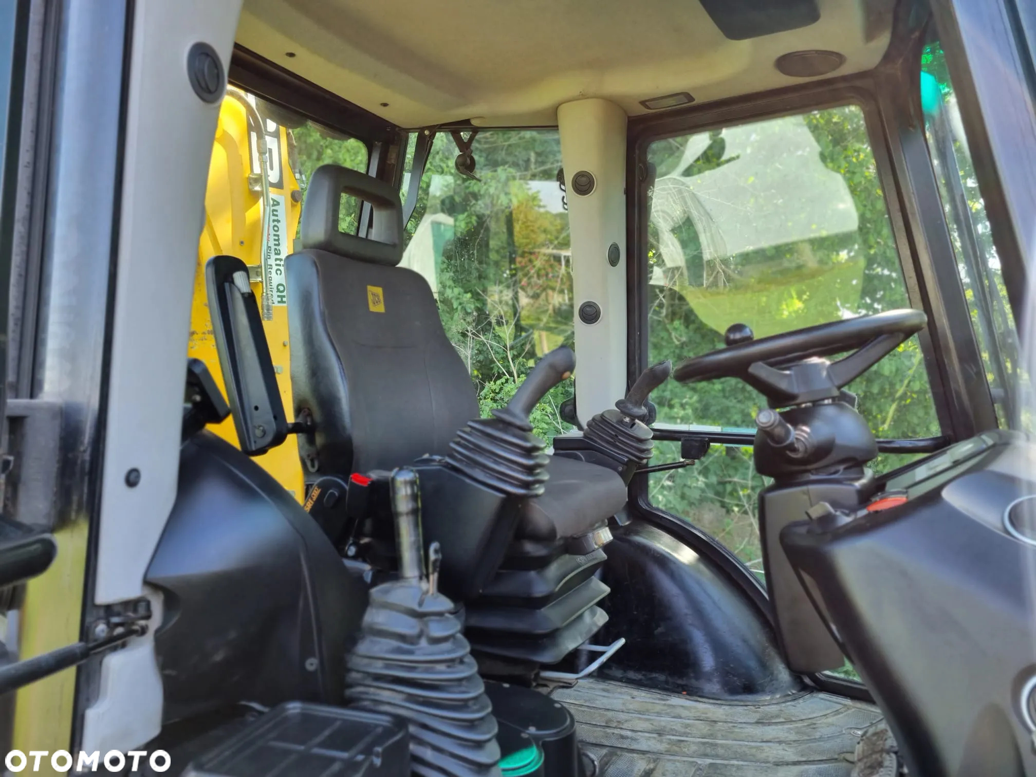 JCB JCB 3cx Contractor - 12