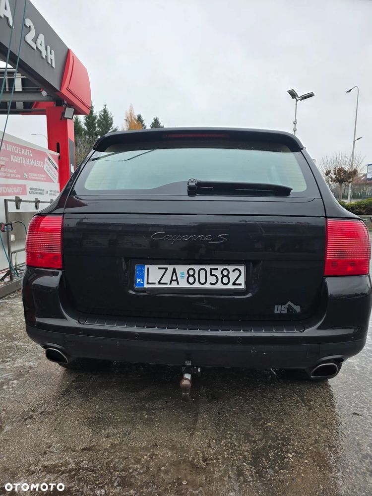 Porsche Cayenne - 10