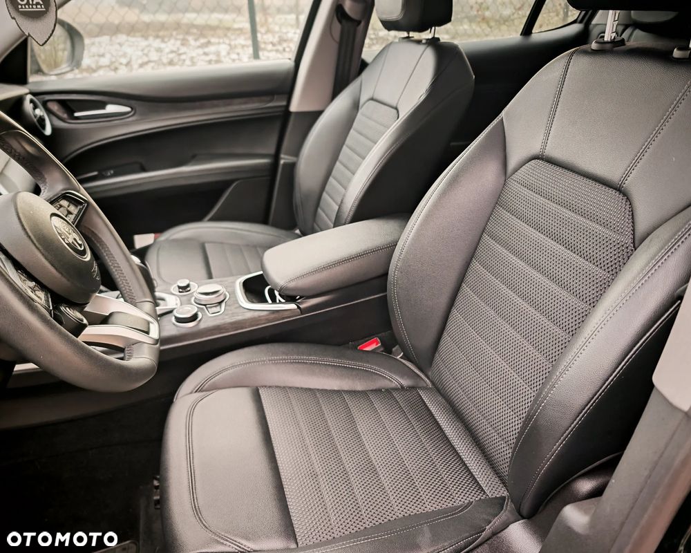 Alfa Romeo Stelvio 2.0 Turbo Business Q4 - 8