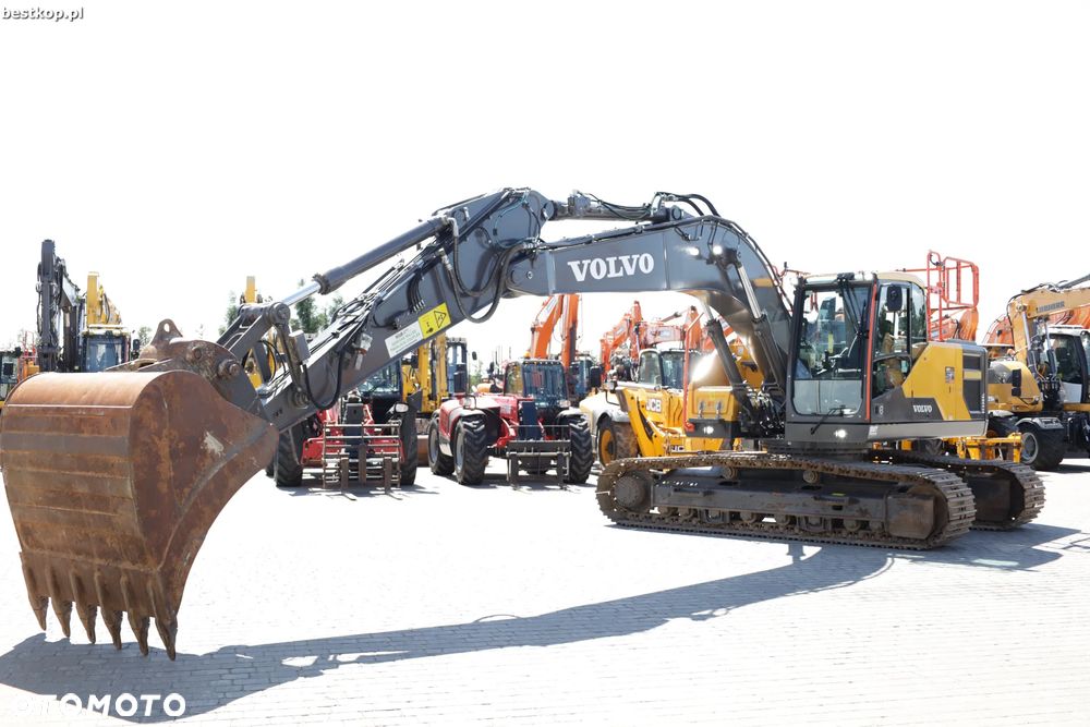 Volvo EC220EL - 36