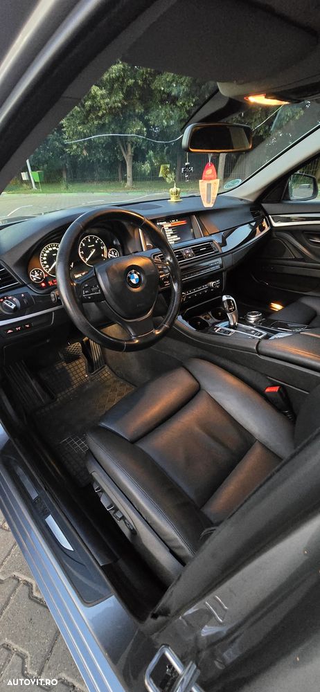 BMW Seria 5 520d xDrive AT - 9