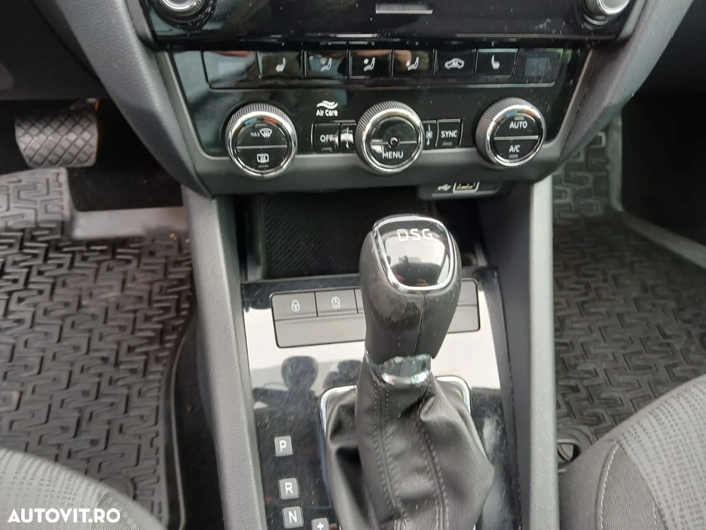 Skoda Octavia 1.5 TSI DSG Ambition - 9