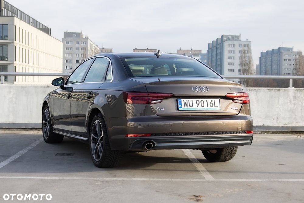 Audi A4 Limousine 1.4 TFSI Sport S tronic - 4