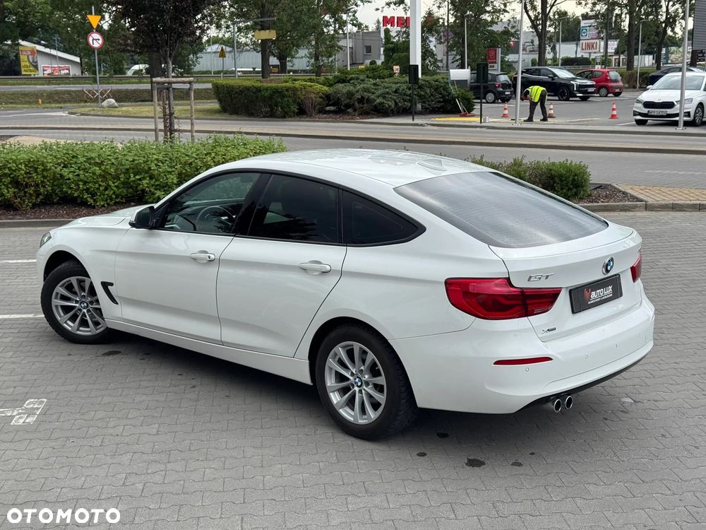 BMW 3GT 320i xDrive - 4