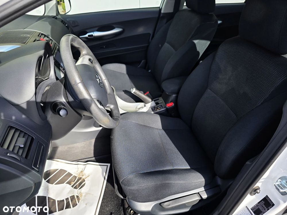 Toyota Auris 1.8 HSD Luna - 9