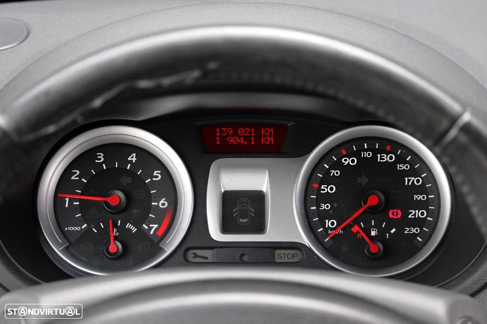 Renault Clio 1.2 TCE Rip Curl - 15