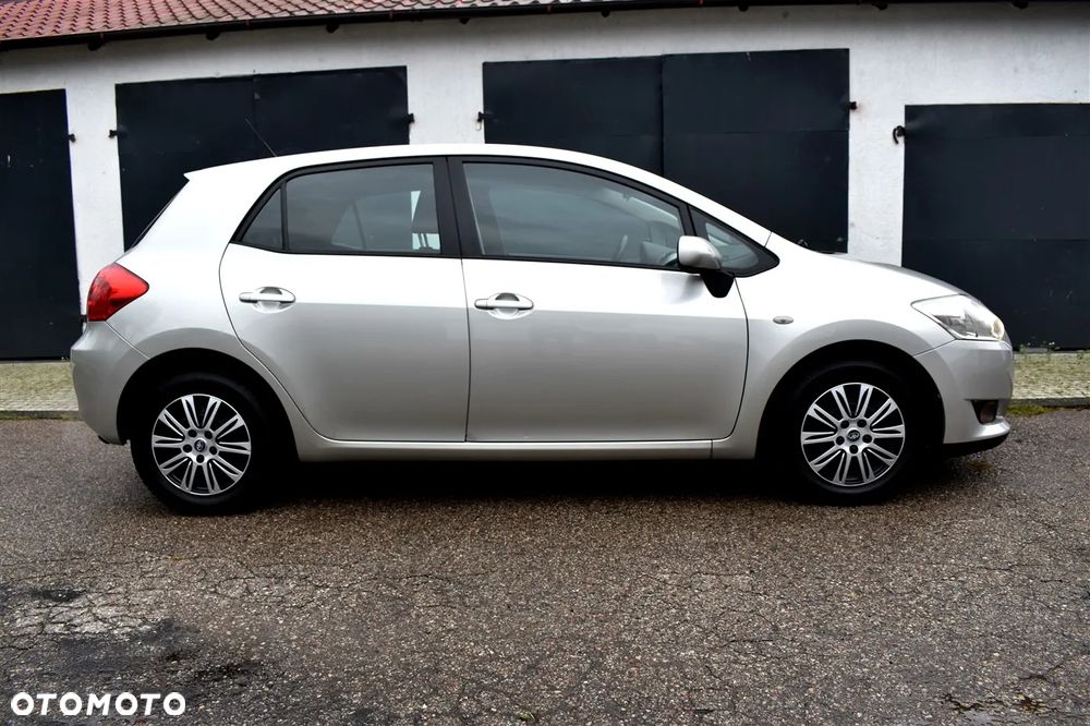 Toyota Auris 1.4 VVT-i Sol - 7