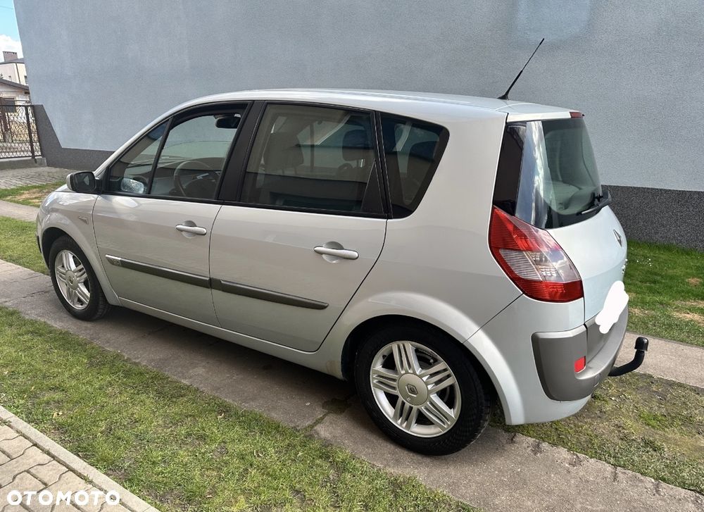 Renault Scenic - 3