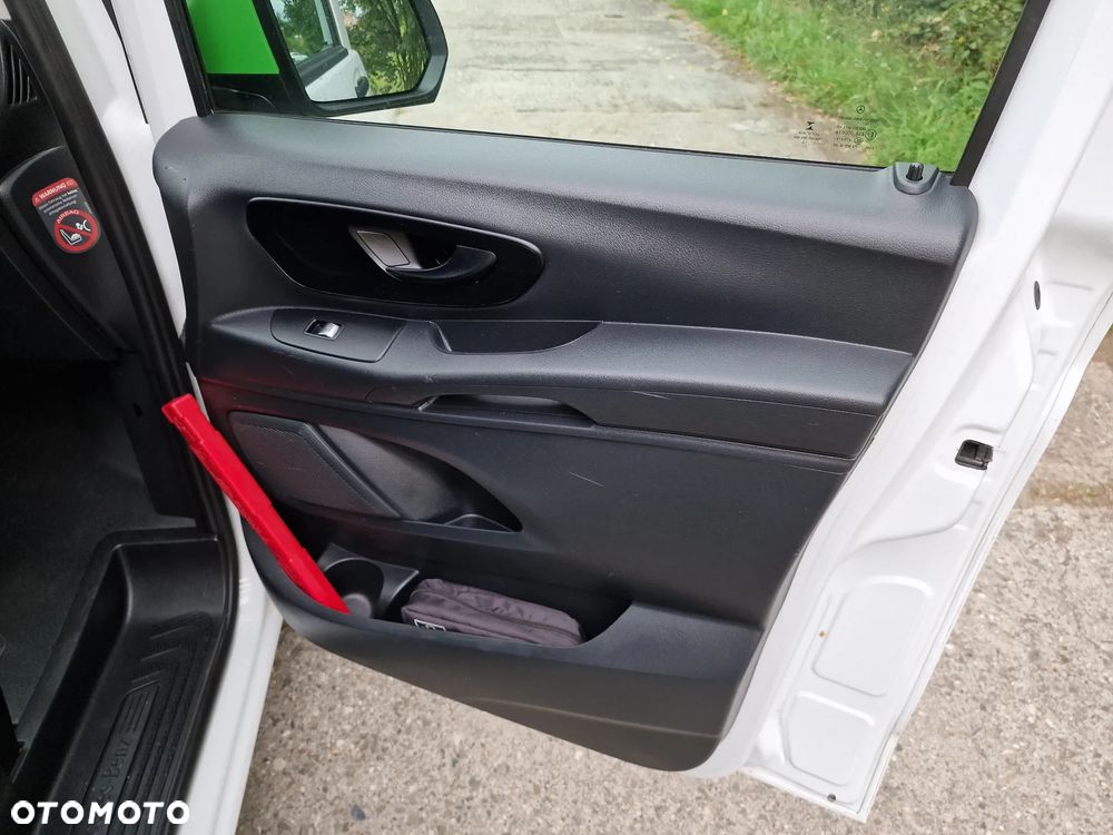 Mercedes-Benz Vito - 17