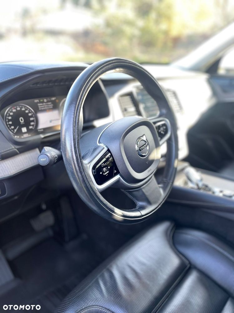 Volvo XC 90 T8 AWD Recharge Geartronic Inscription Edition - 17