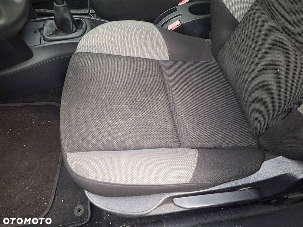 FOTELE KOMPLET LEWY PRAWY KANAPA TYŁ + BOCZKI PEUGEOT 207 HB 5D 06-09r - 10