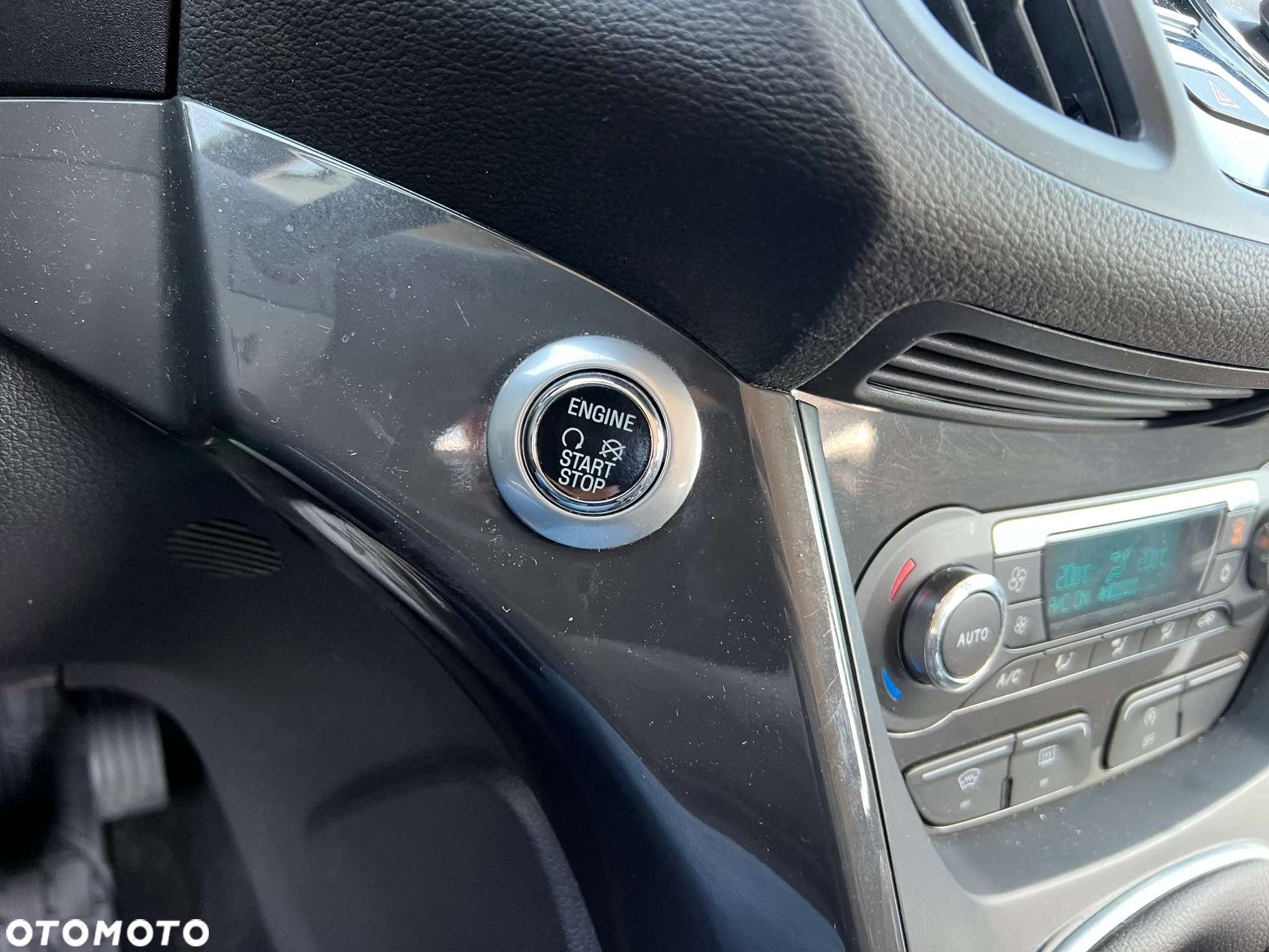 Ford Kuga 1.5 EcoBoost FWD Titanium ASS - 20