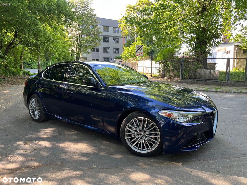 Alfa Romeo Giulia - 21
