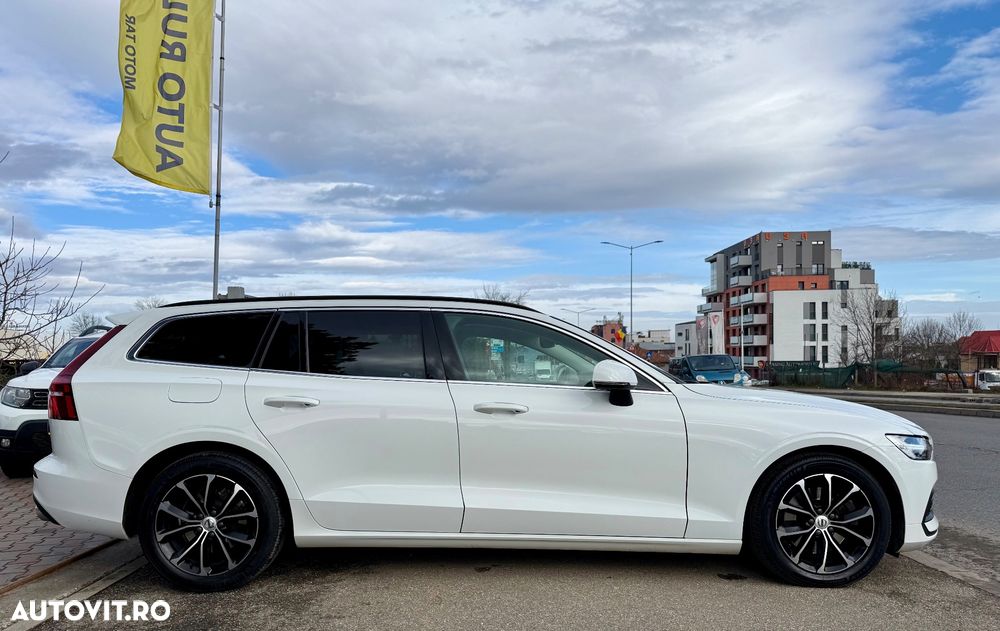 Volvo V60 B4 D Geartronic Momentum Pro - 11