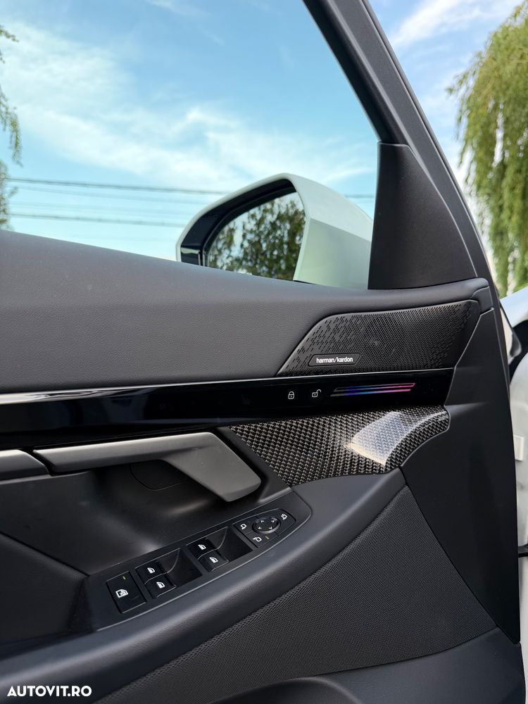 BMW Seria 5 520i AT MHEV - 11