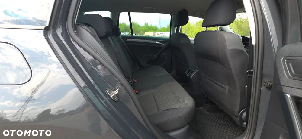 Volkswagen Golf 1.0 TSI IQ Drive - 38