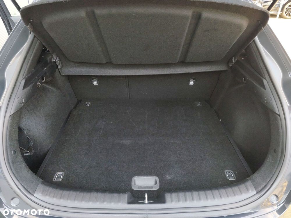 Kia XCeed 1.5 T-GDI M DCT - 27