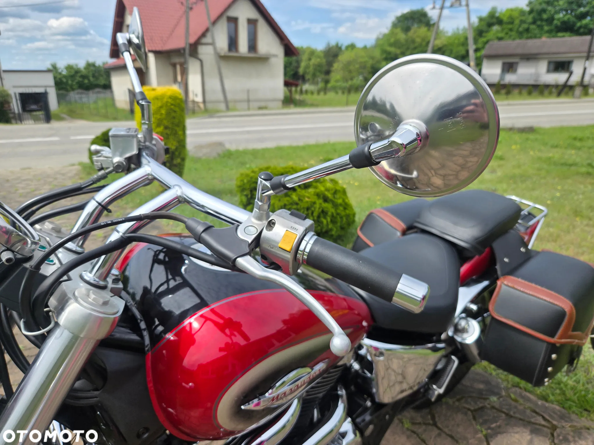 Suzuki VZ - 25