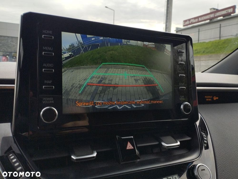 Toyota Corolla 1.8 Hybrid Comfort - 27